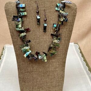 Handcrafted ABALONE SHELL Necklace and Pierced Earring Set Natural Shell